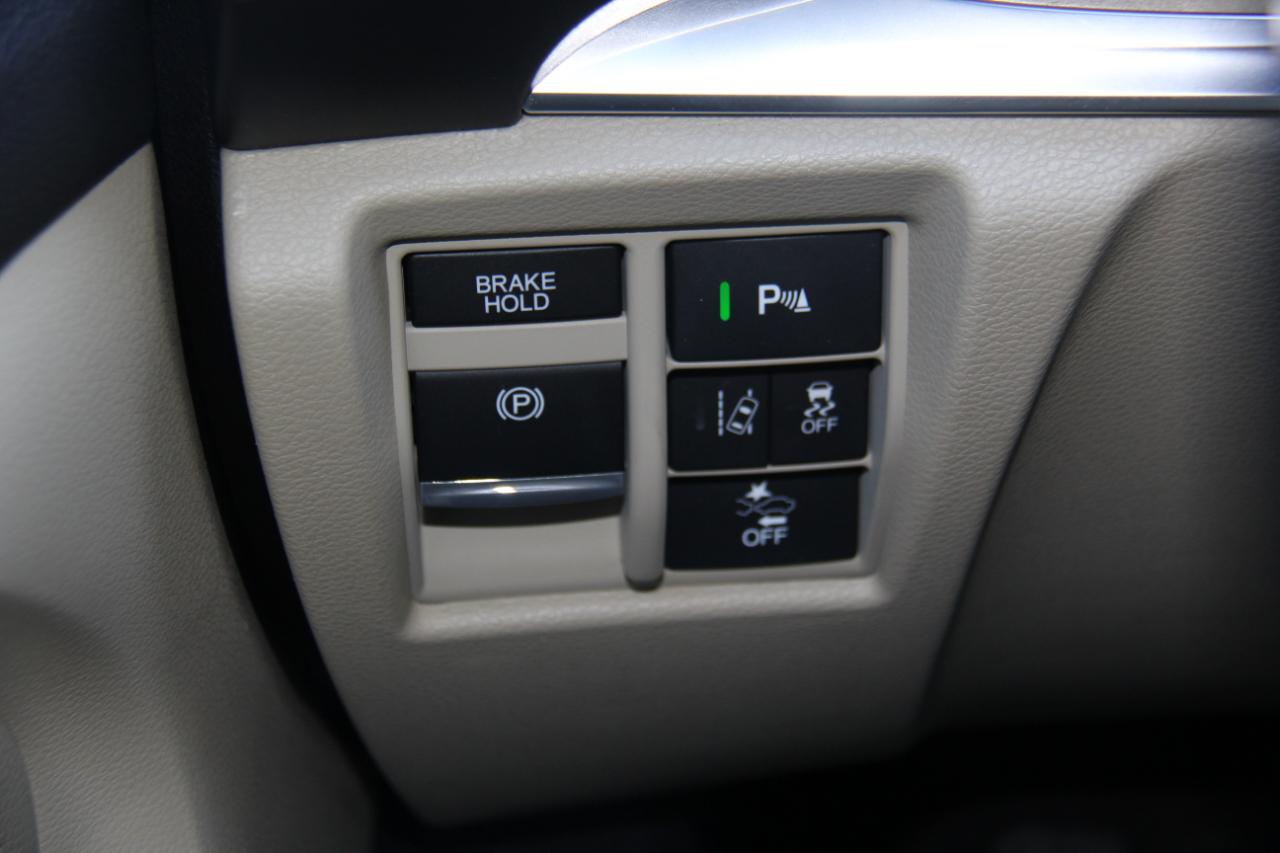 Acura MDX 9-Spd AT w/Tech Package 2020