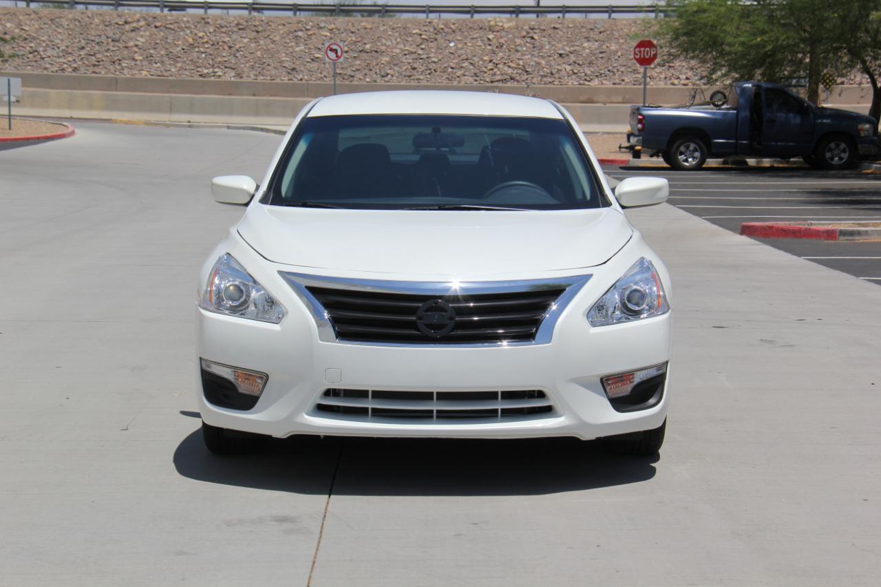 Nissan Altima 2.5 S 2015
