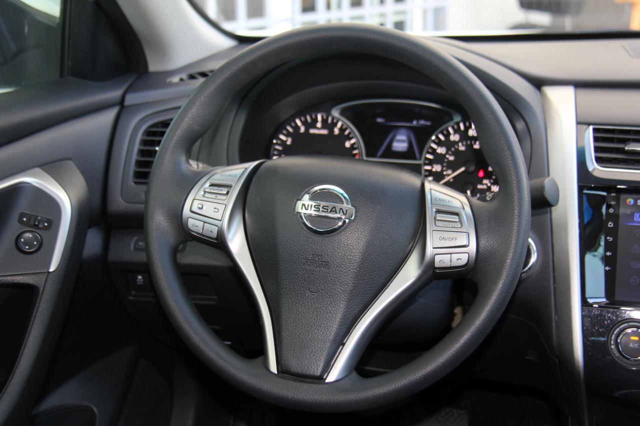 Nissan Altima 2.5 S 2015