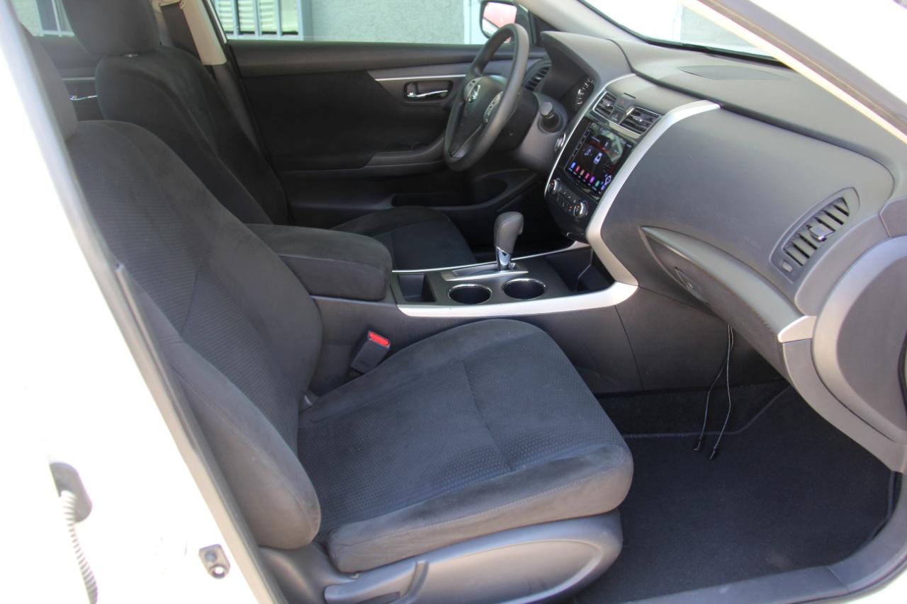Nissan Altima 2.5 S 2015
