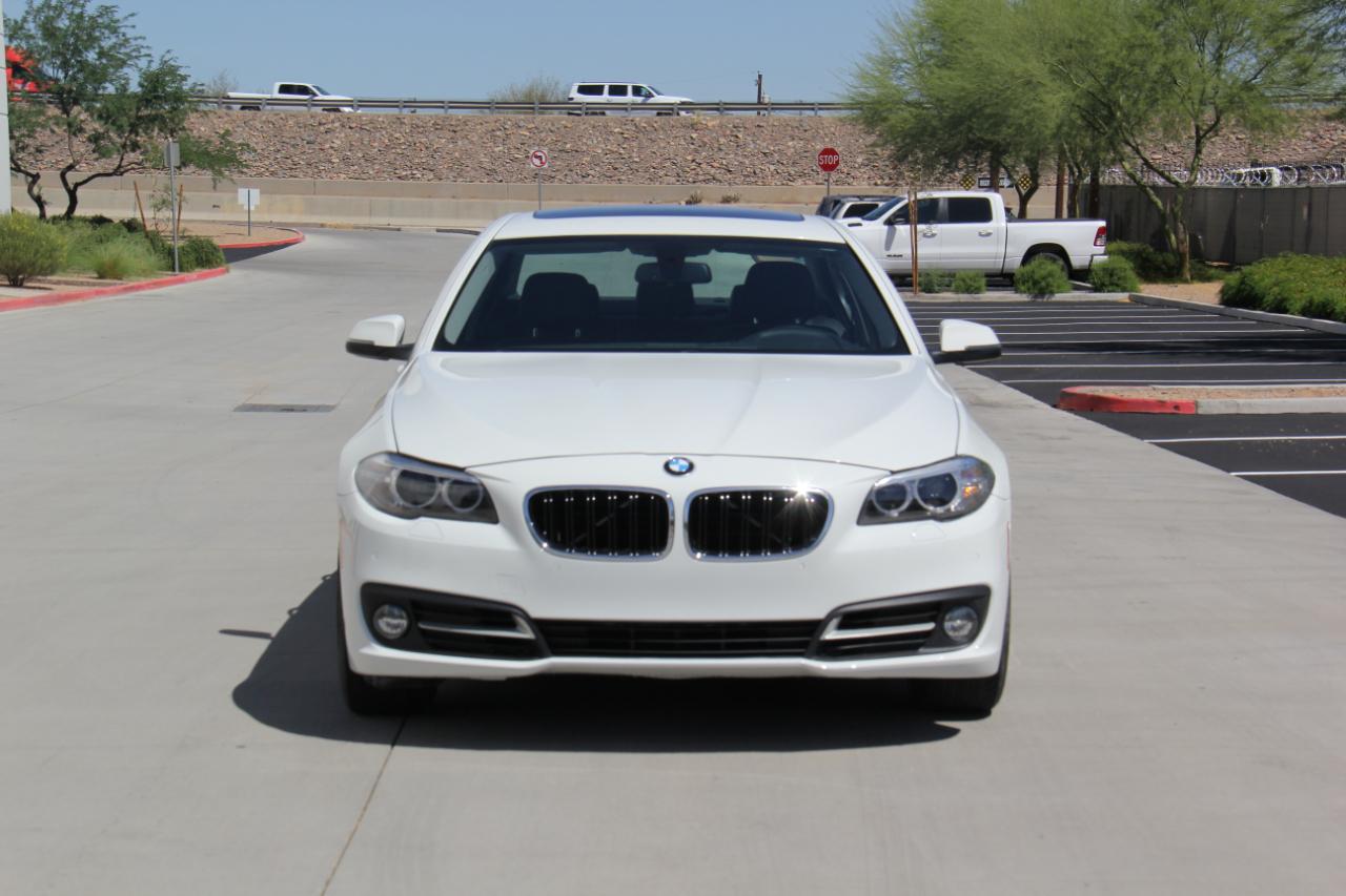 BMW 5-Series 528i 2016