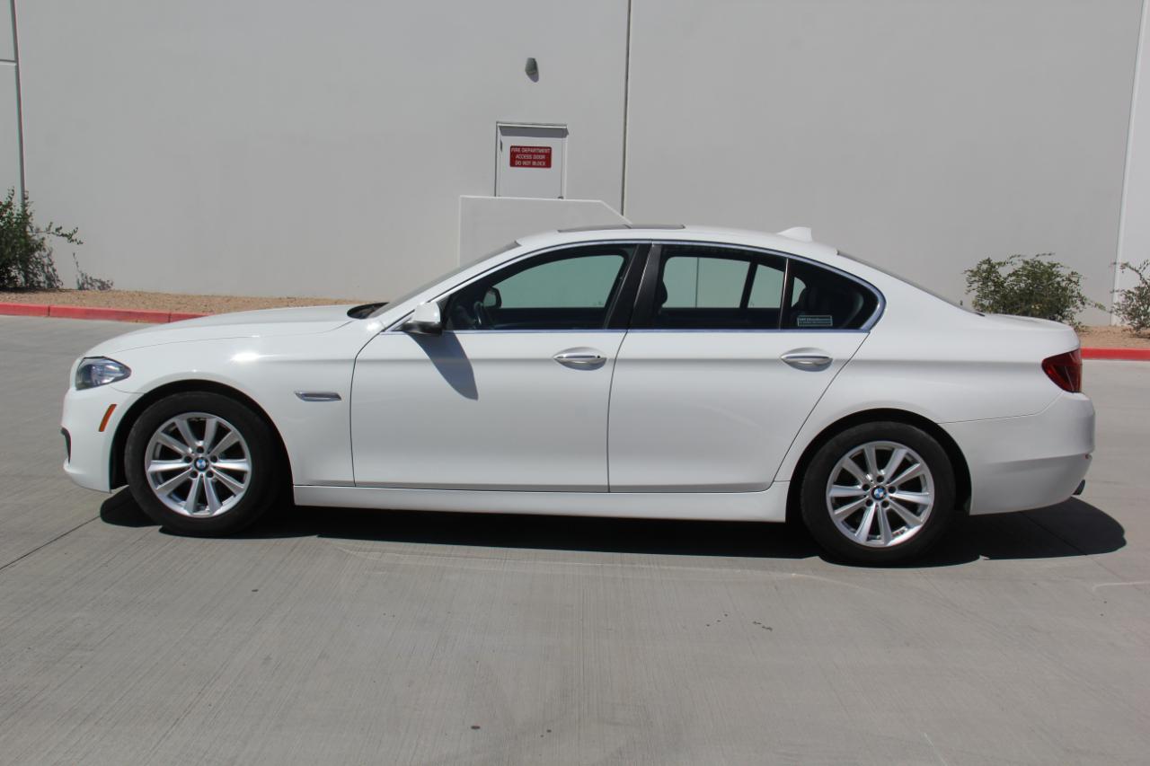 BMW 5-Series 528i 2016