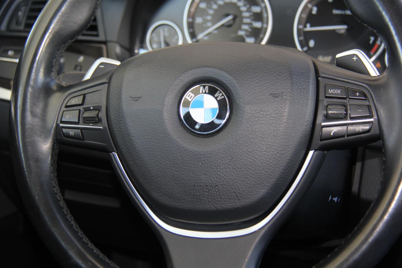 BMW 5-Series 528i 2016