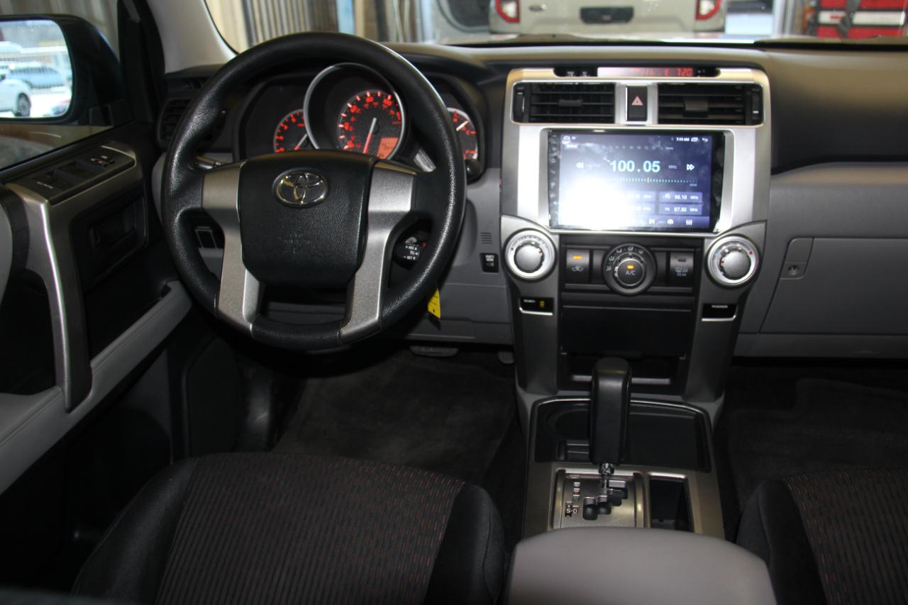 Toyota 4Runner SR5 2WD V6 2010
