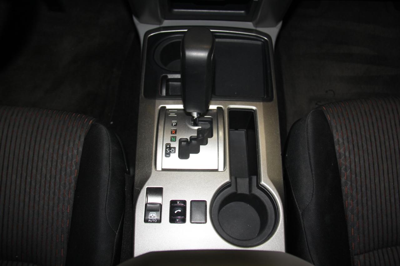 Toyota 4Runner SR5 2WD V6 2010