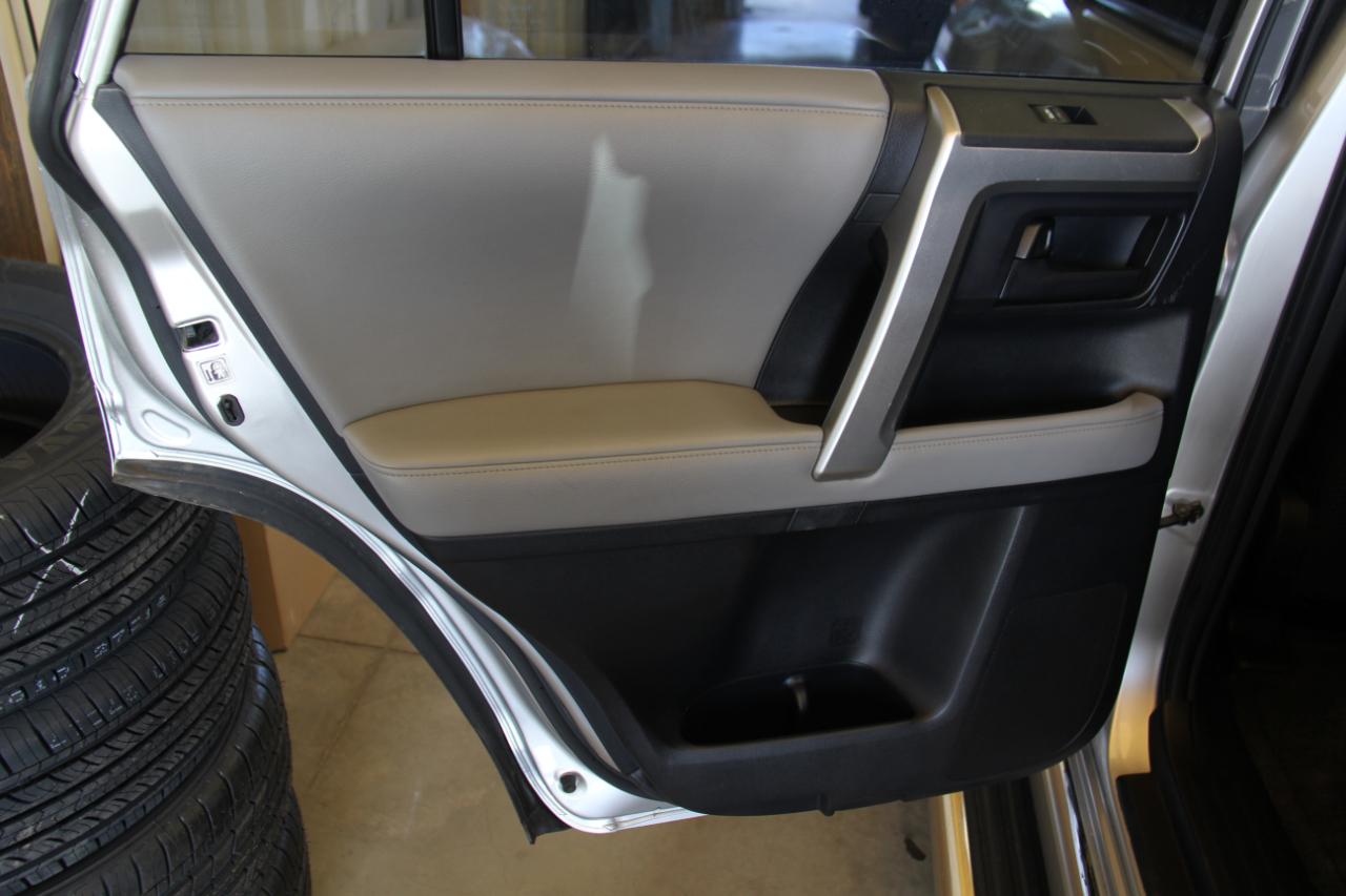 Toyota 4Runner SR5 2WD V6 2010