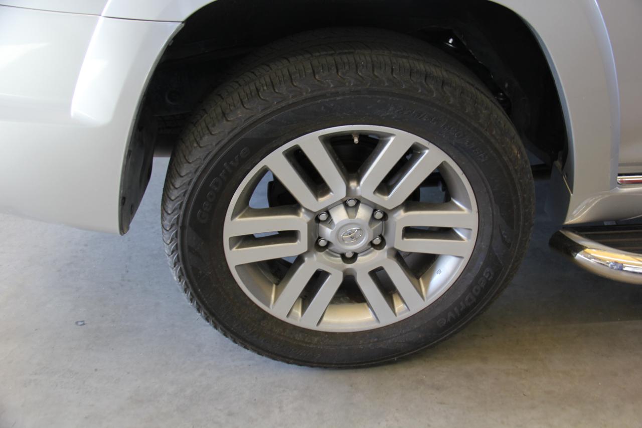 Toyota 4Runner SR5 2WD V6 2010
