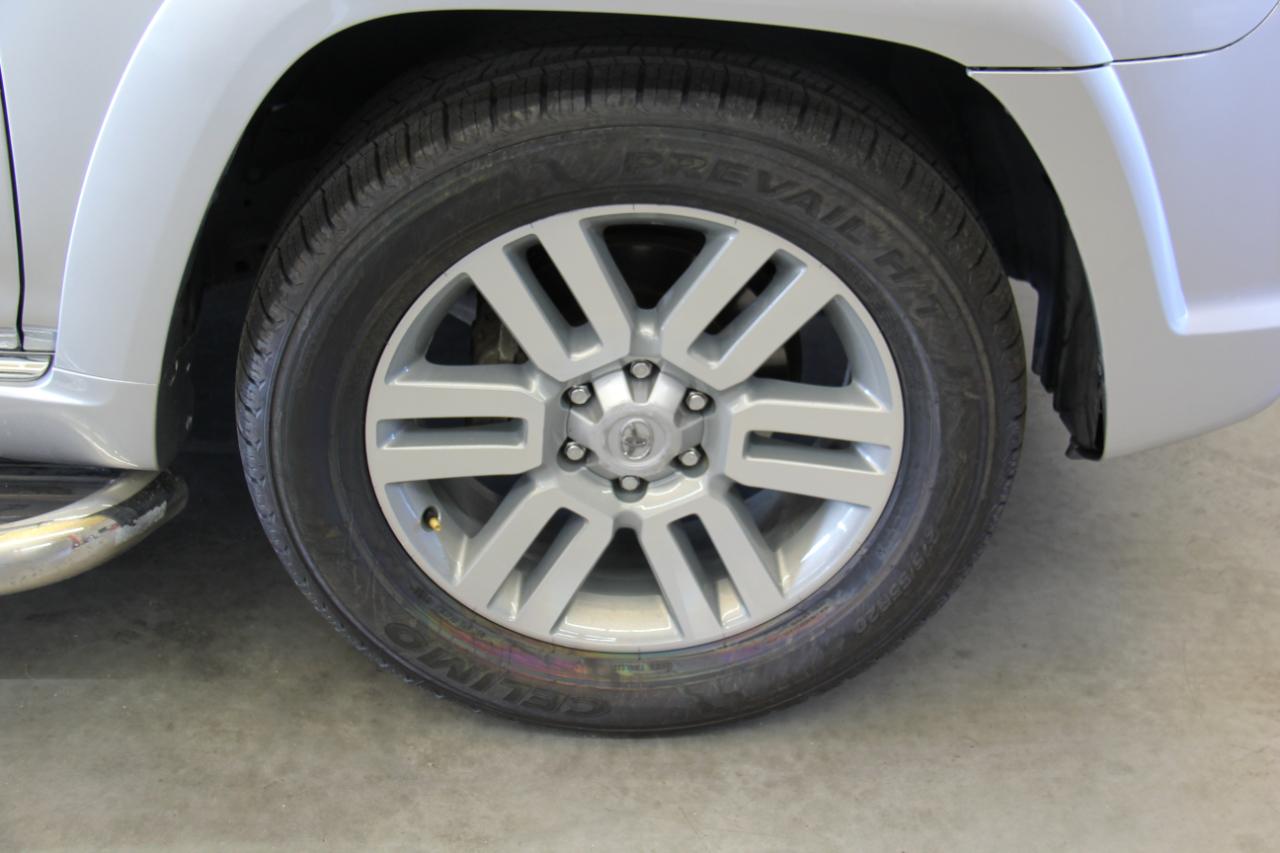 Toyota 4Runner SR5 2WD V6 2010