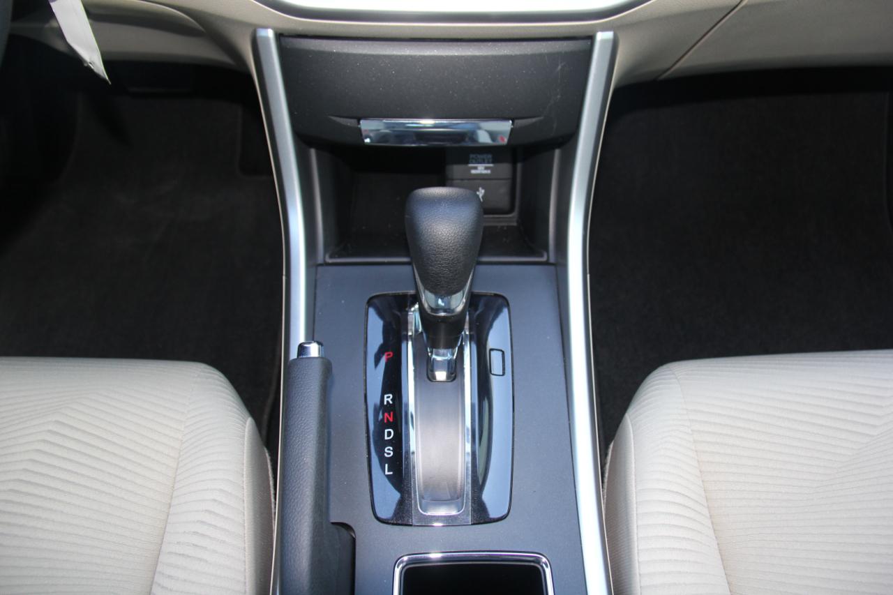 Honda Accord LX sedan 2015