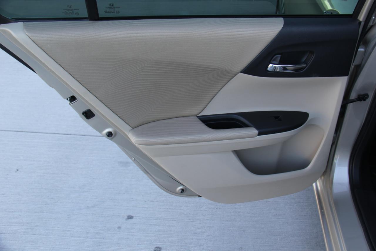 Honda Accord LX sedan 2015