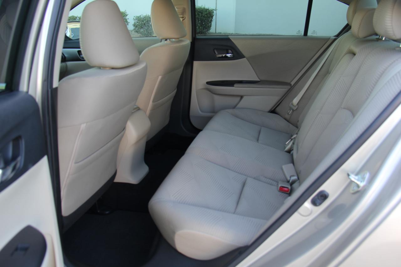 Honda Accord LX sedan 2015
