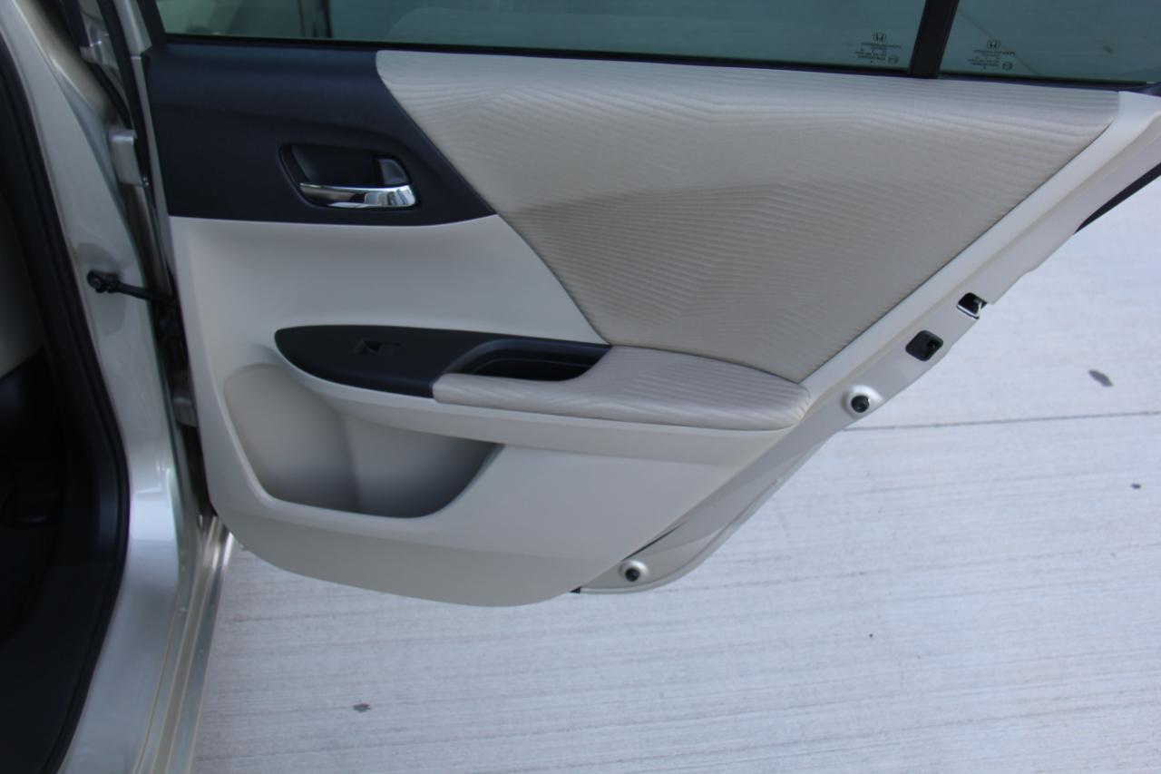 Honda Accord LX sedan 2015