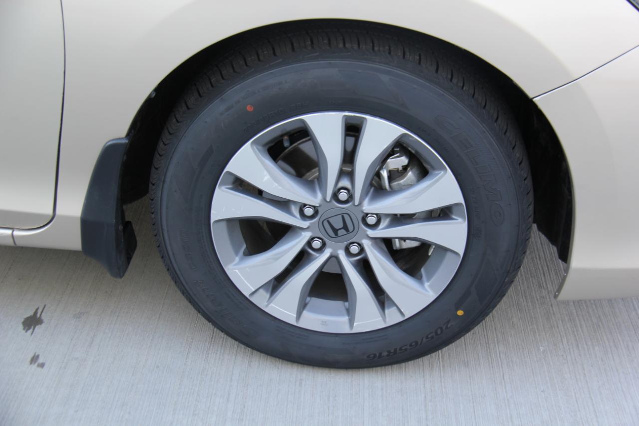 Honda Accord LX sedan 2015