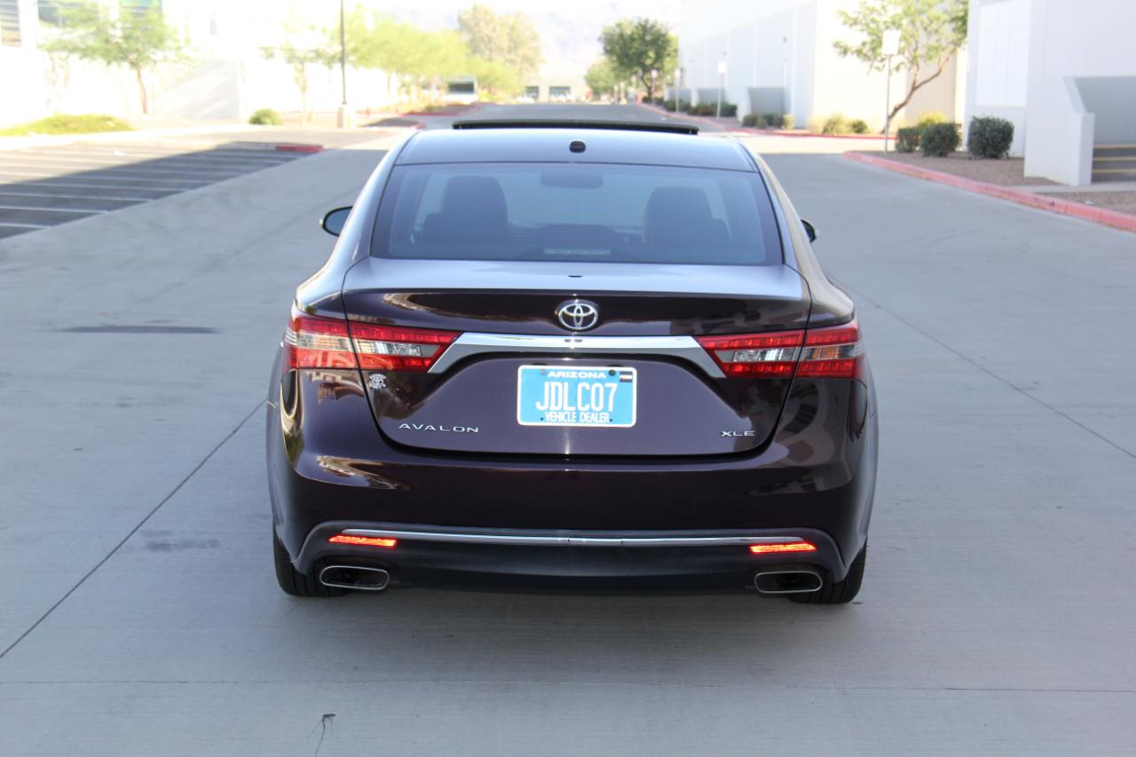 Toyota Avalon XLE 2016