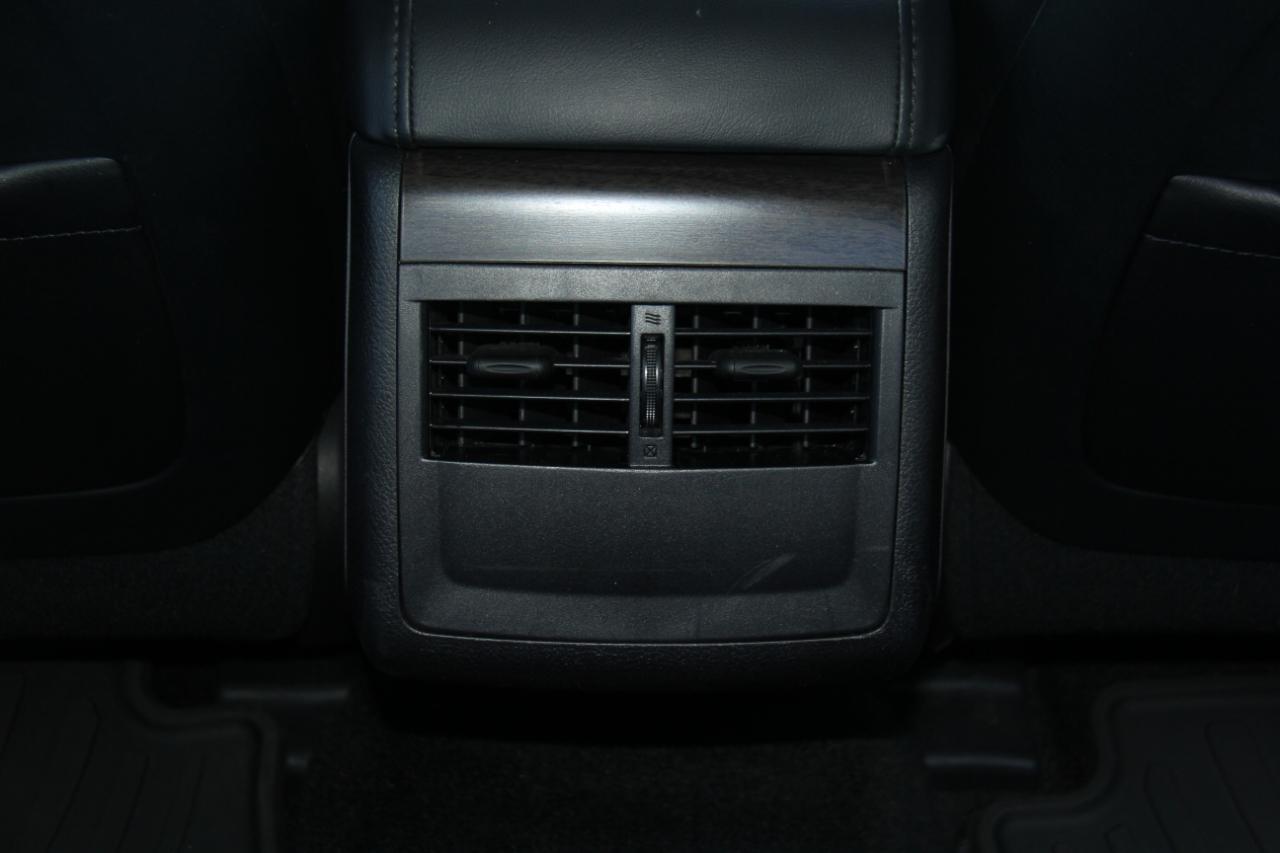 Toyota Avalon XLE 2016