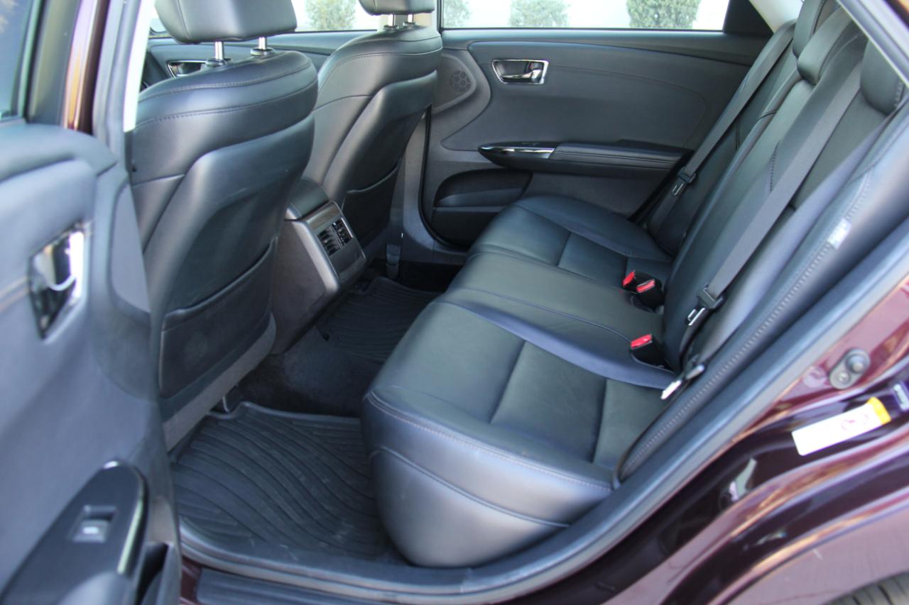 Toyota Avalon XLE 2016