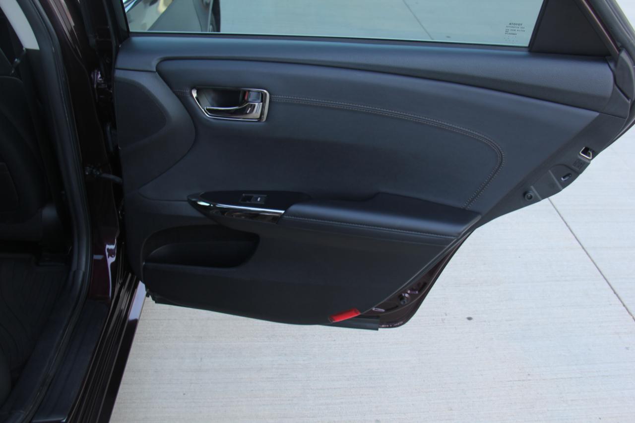 Toyota Avalon XLE 2016