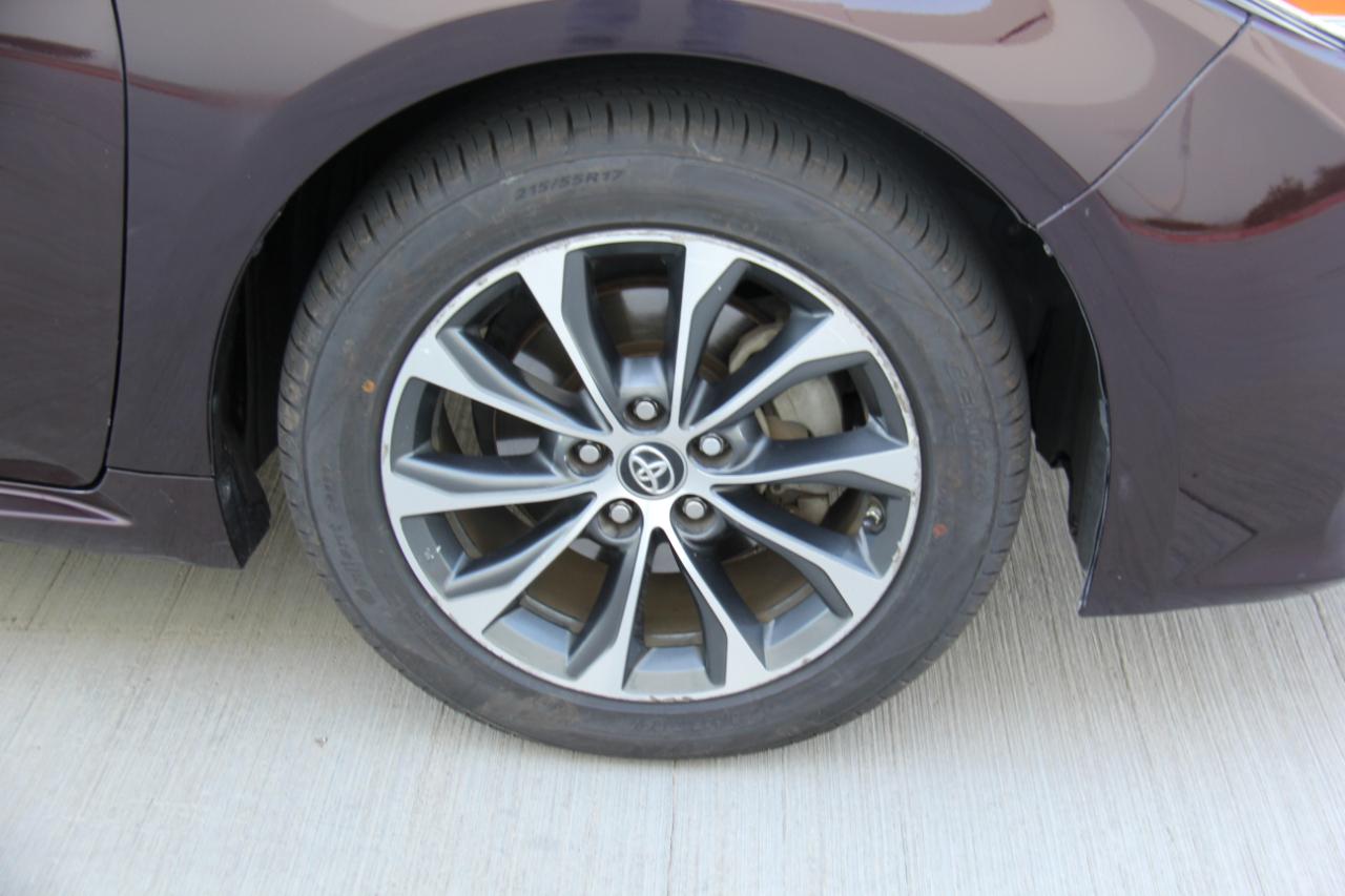 Toyota Avalon XLE 2016