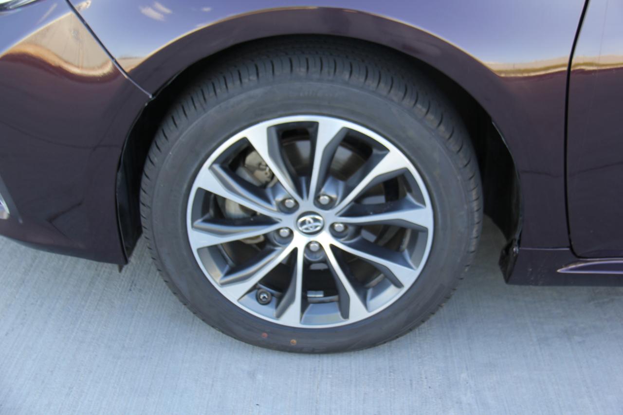 Toyota Avalon XLE 2016