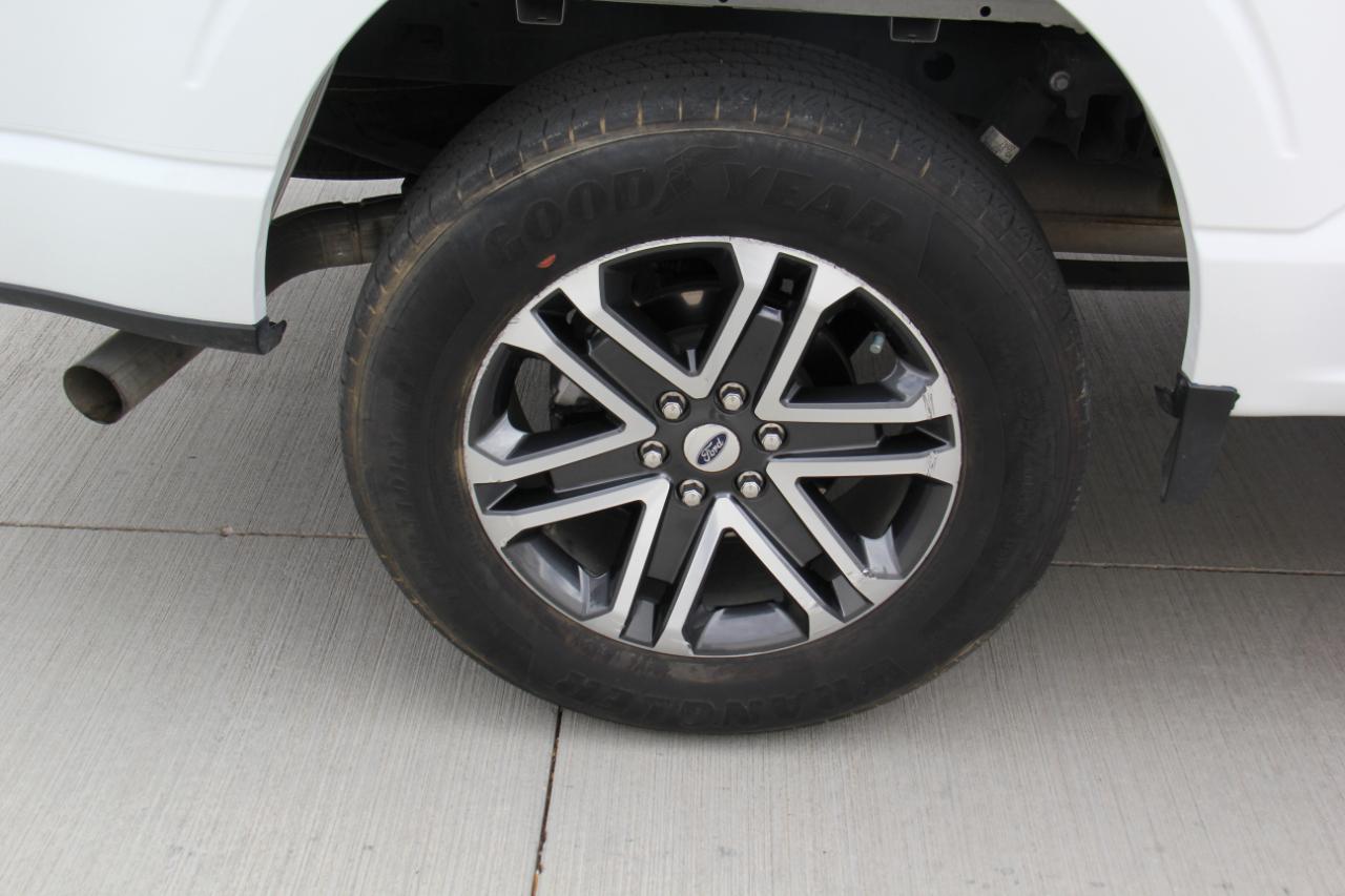 Ford F-150 XL SuperCrew 5.5-ft. Bed 2WD 2023
