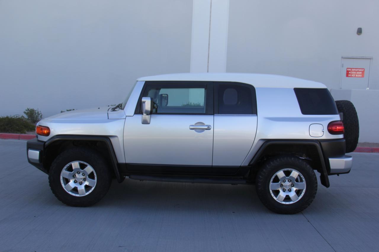 Toyota FJ Cruiser 4WD AT 2007