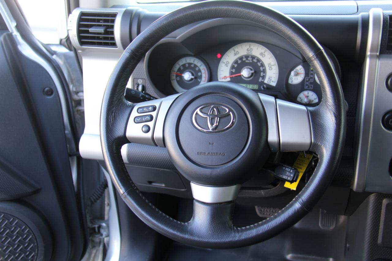 Toyota FJ Cruiser 4WD AT 2007