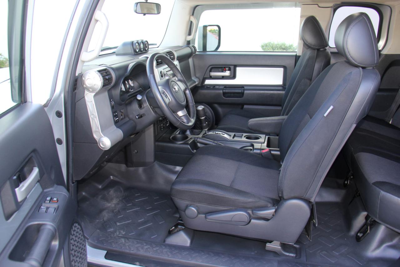 Toyota FJ Cruiser 4WD AT 2007