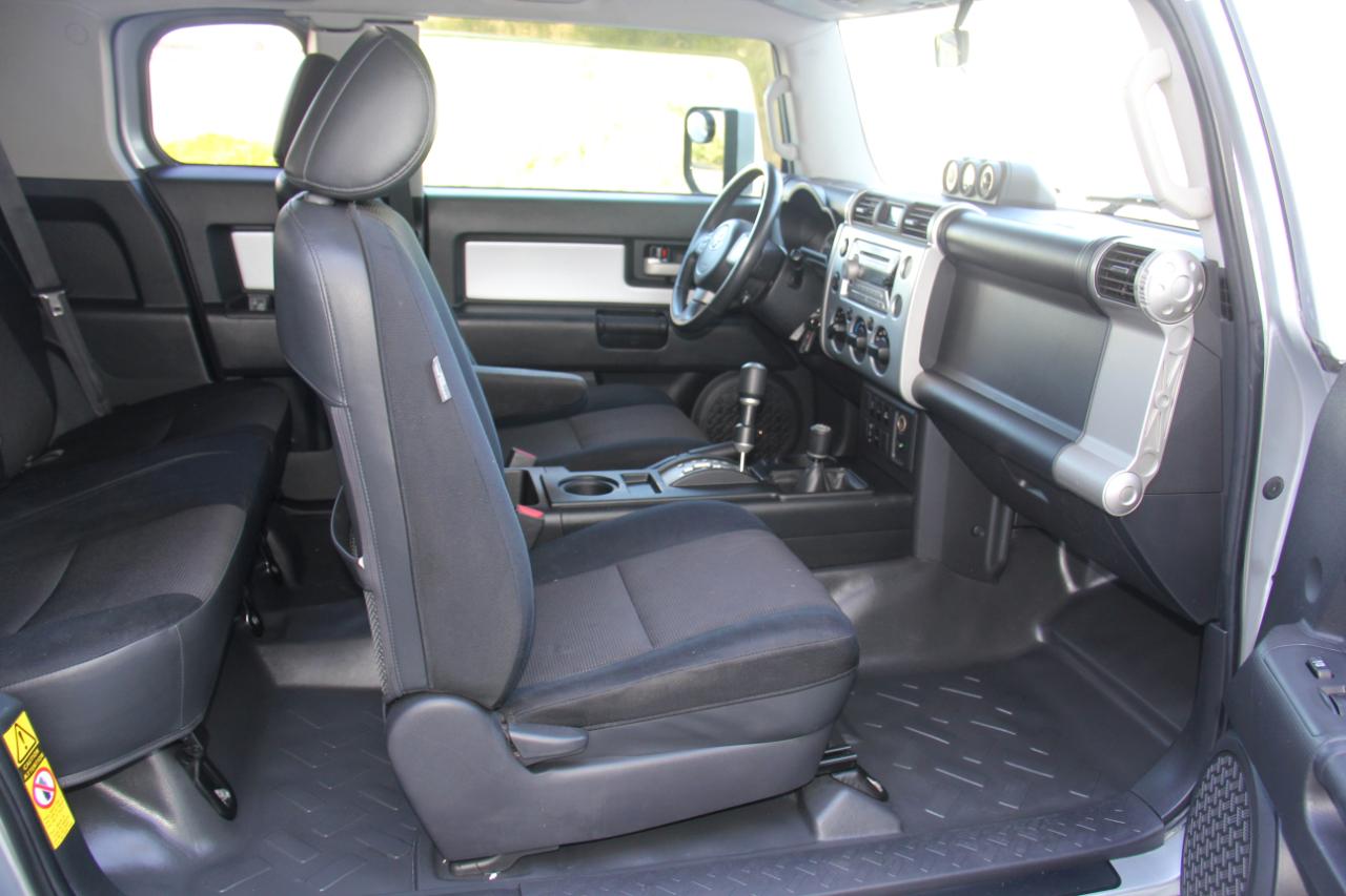 Toyota FJ Cruiser 4WD AT 2007
