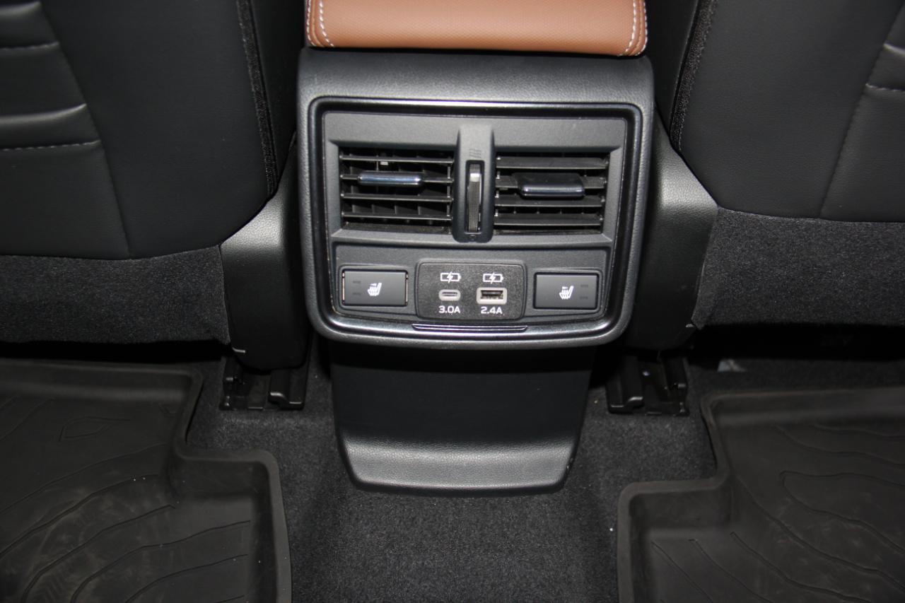 Subaru Forester Touring 2025