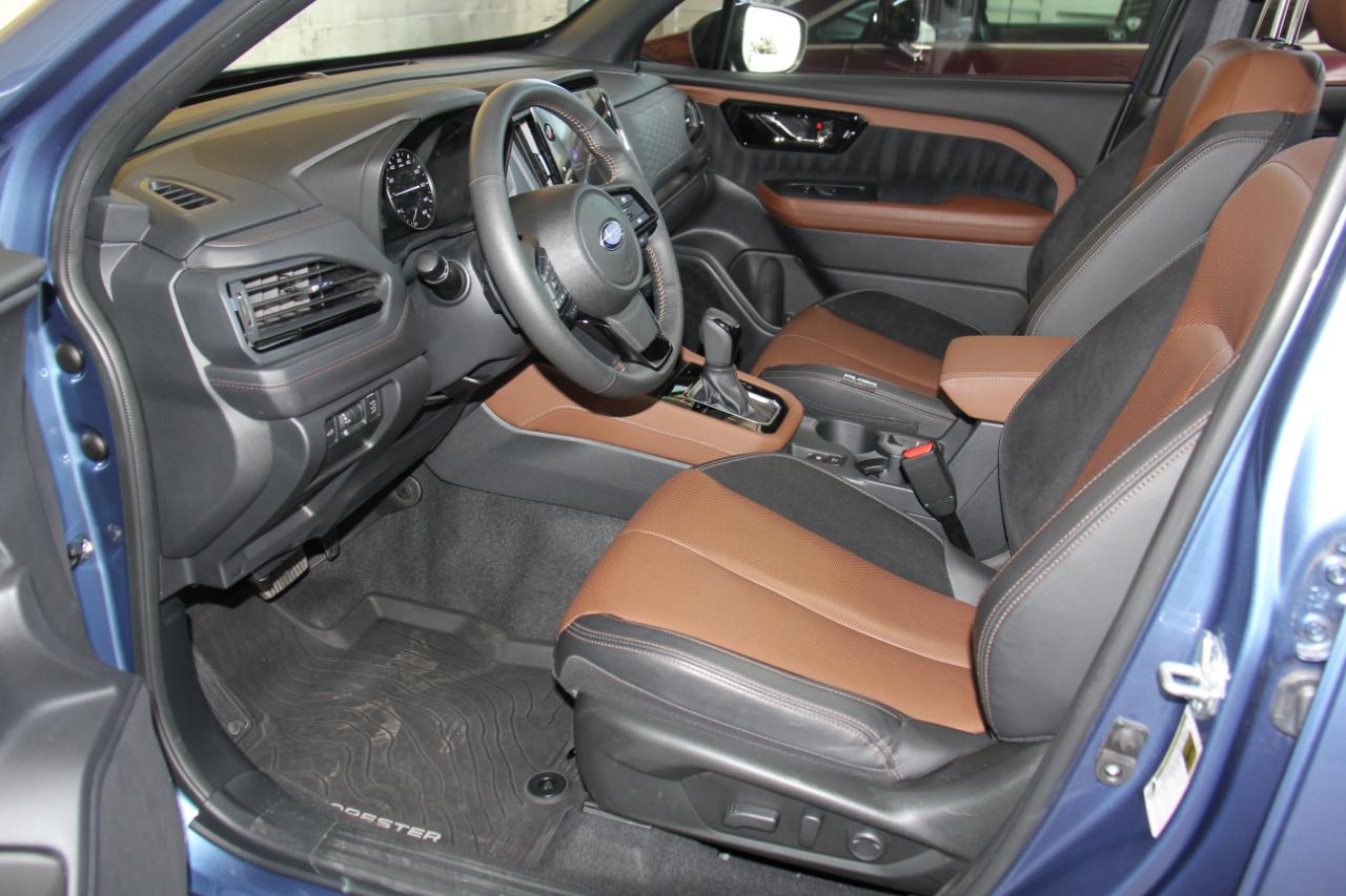 Subaru Forester Touring 2025