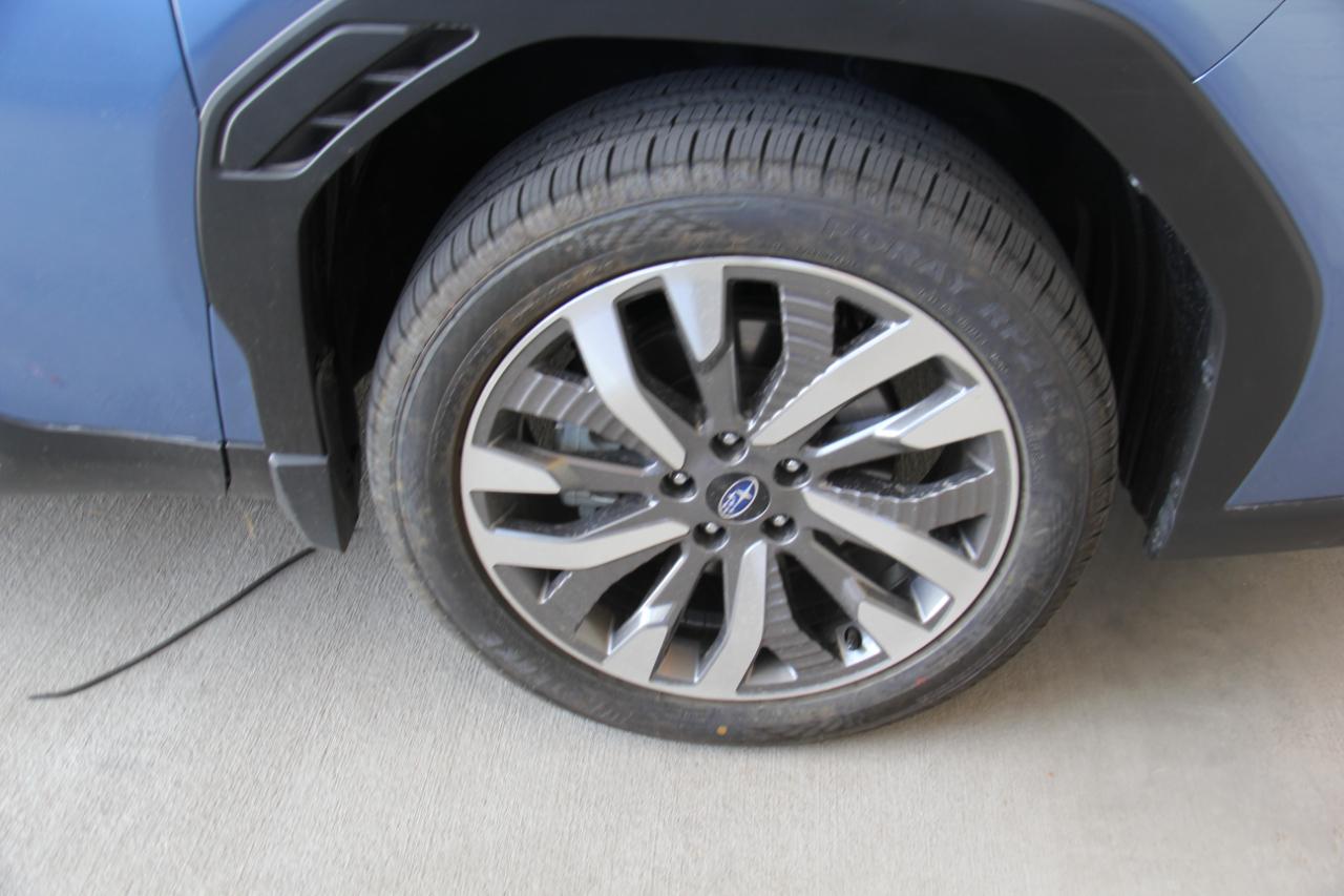 Subaru Forester Touring 2025