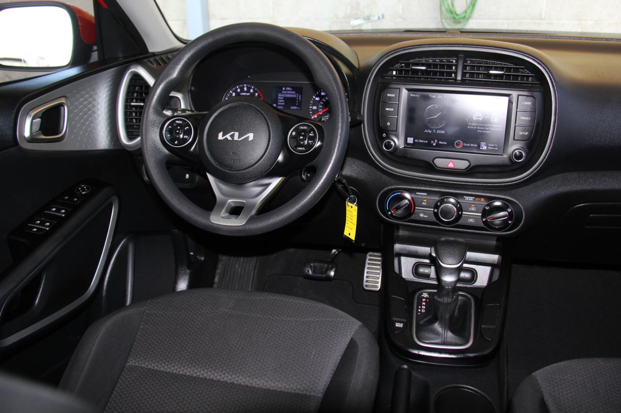 Kia Soul LX CVT 2022