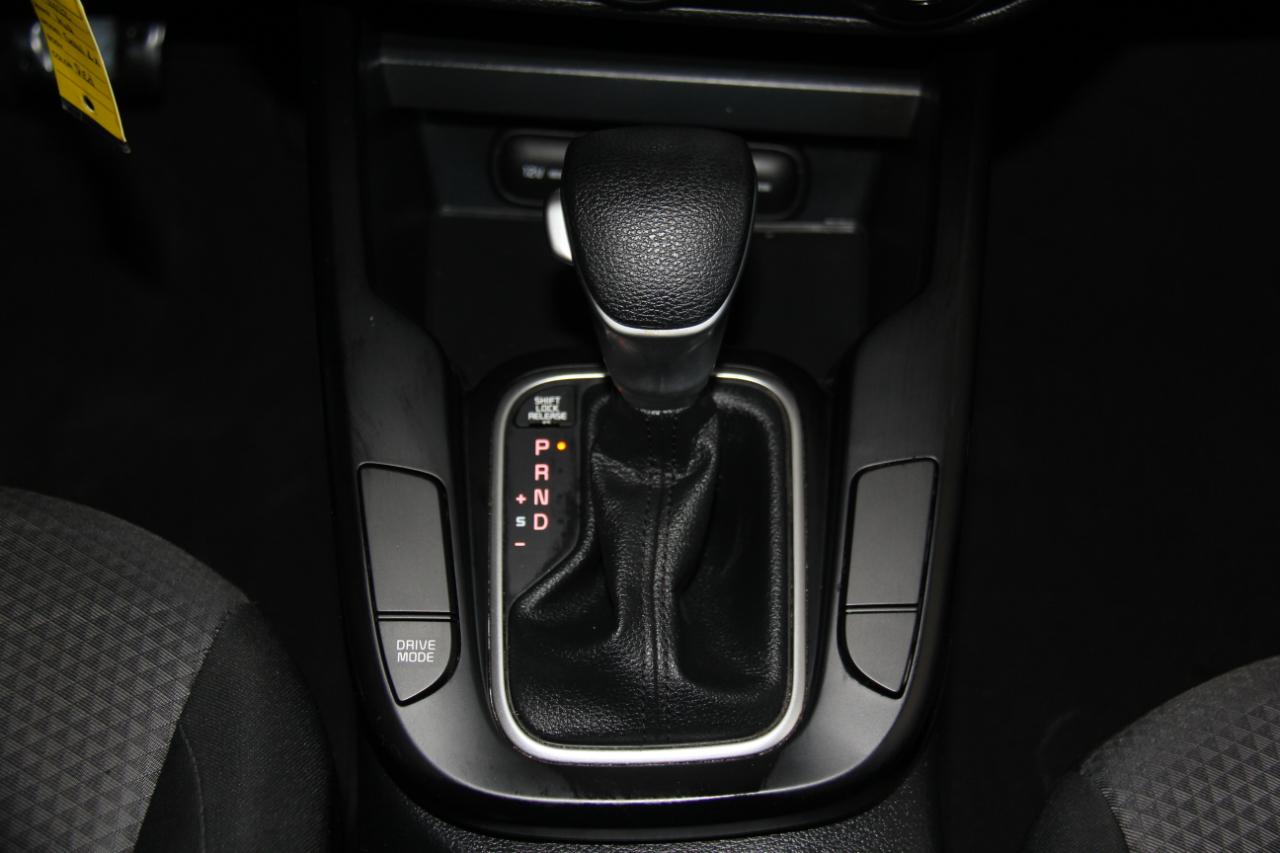 Kia Soul LX CVT 2022