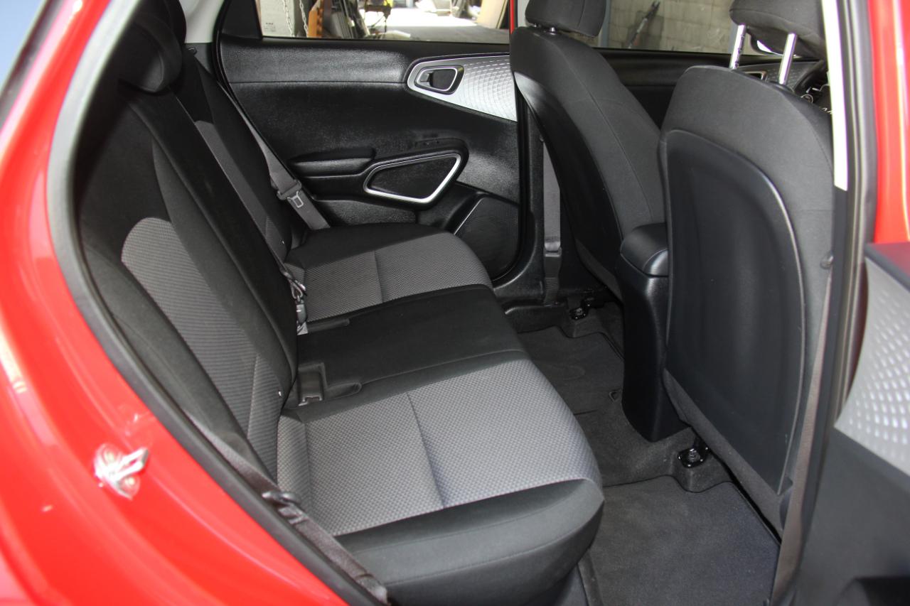 Kia Soul LX CVT 2022
