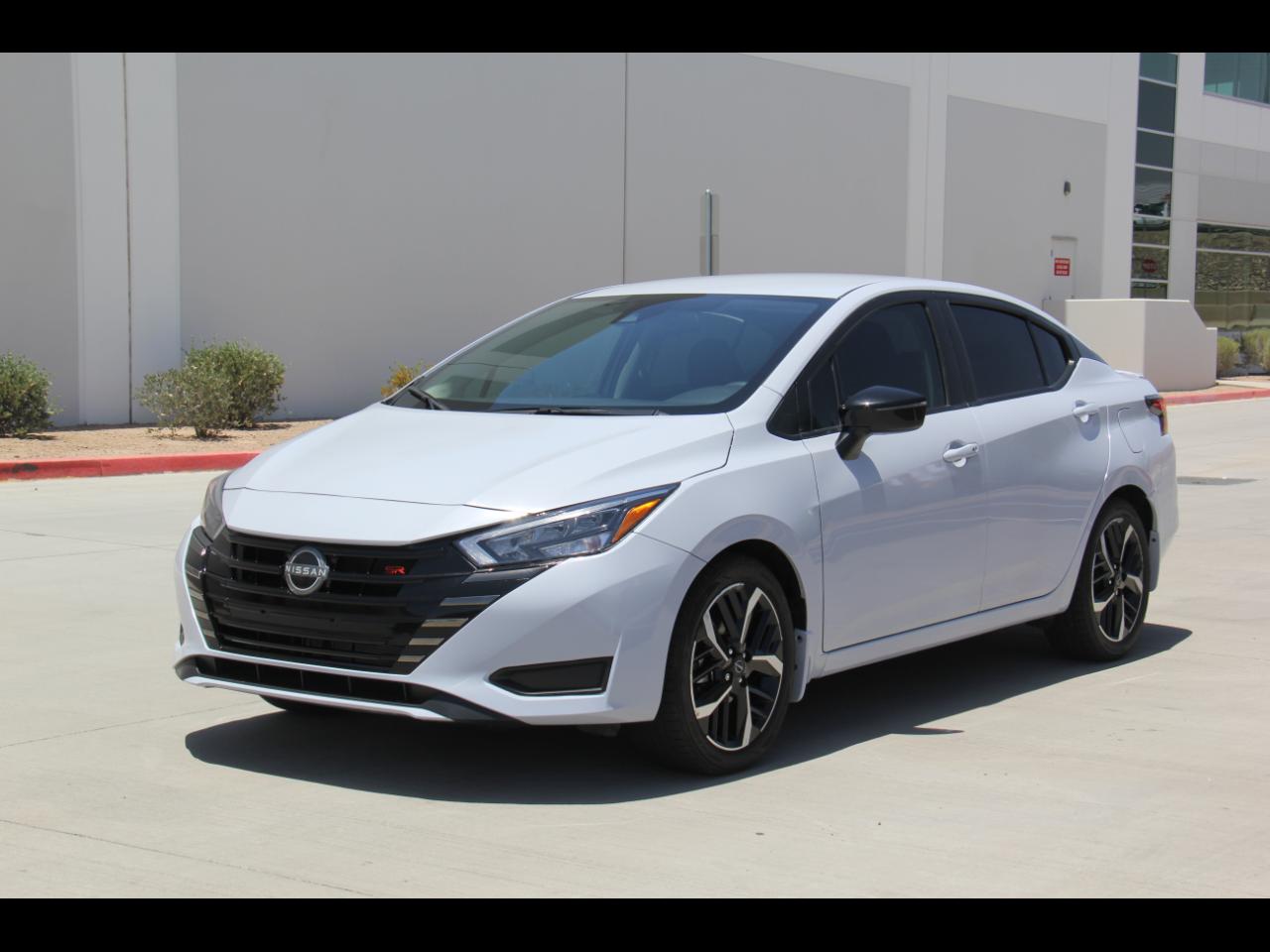 Nissan Versa SR 2024