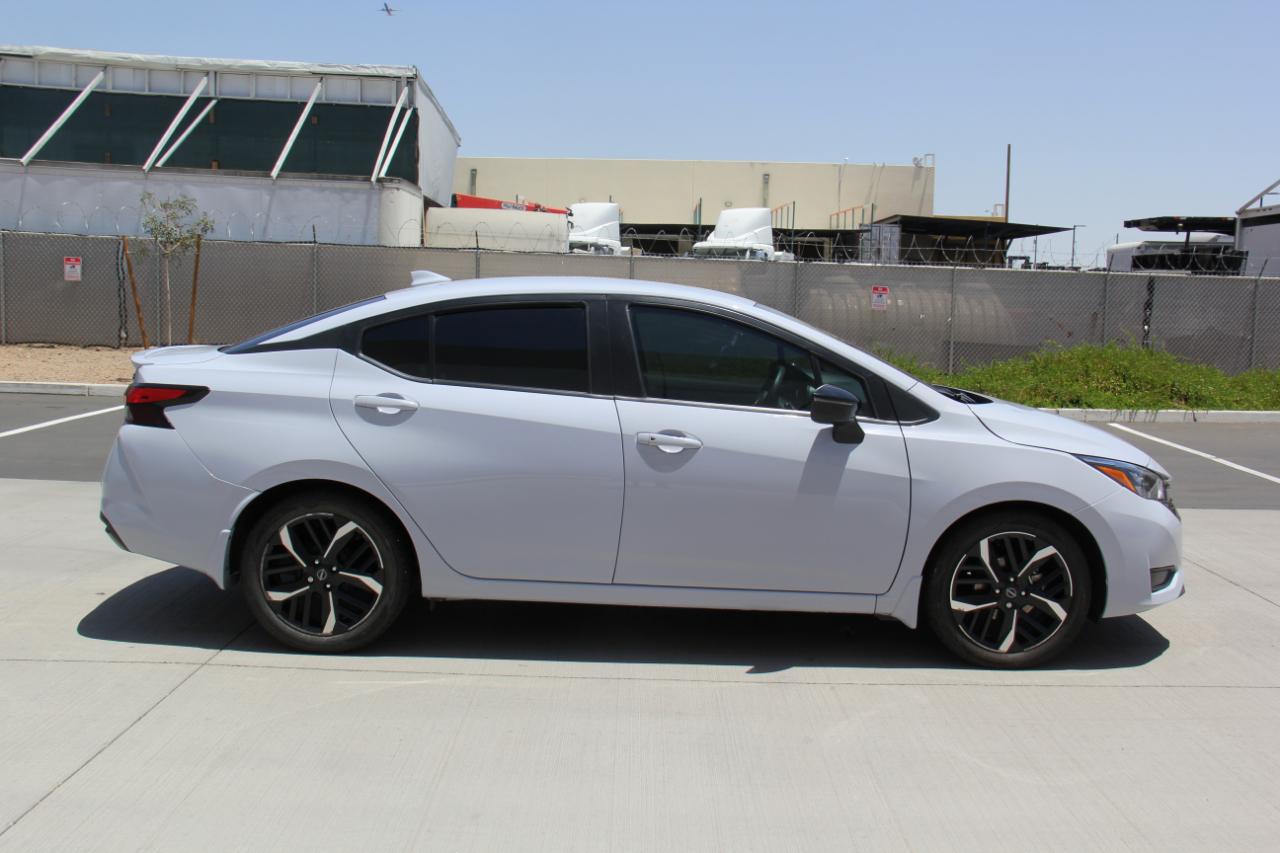 Nissan Versa SR 2024