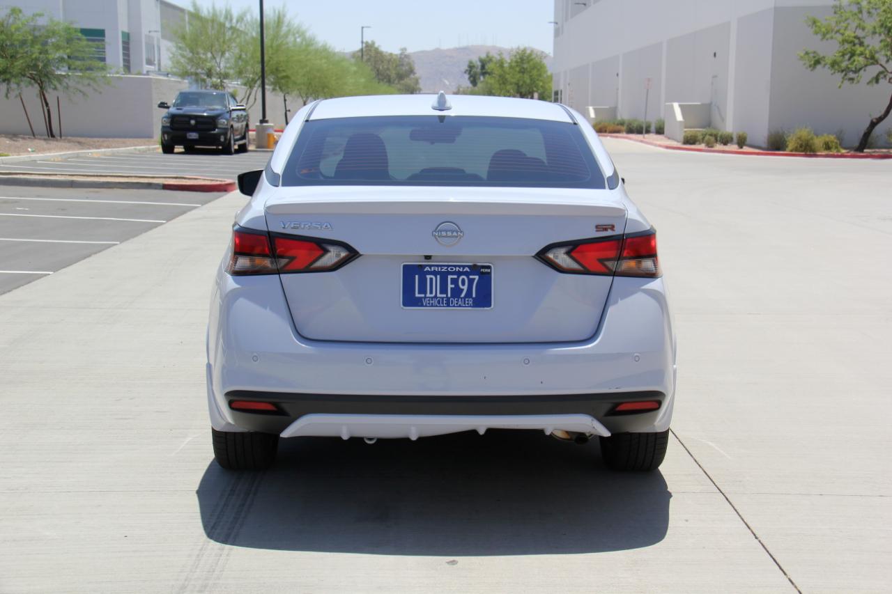 Nissan Versa SR 2024