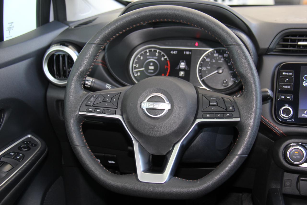 Nissan Versa SR 2024