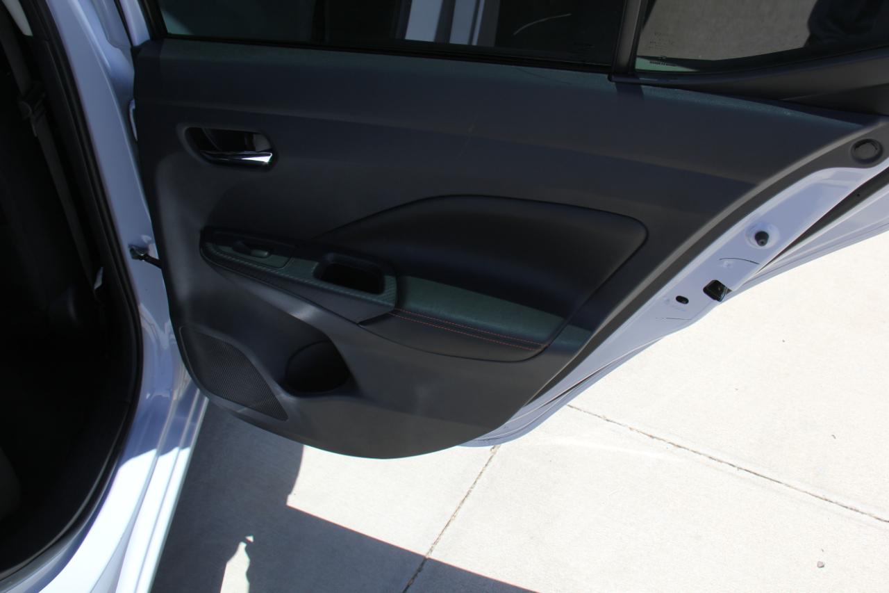 Nissan Versa SR 2024