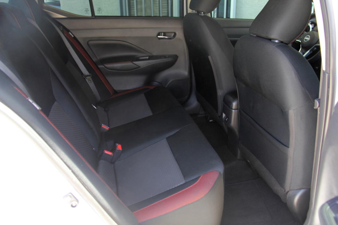 Nissan Versa SR 2024