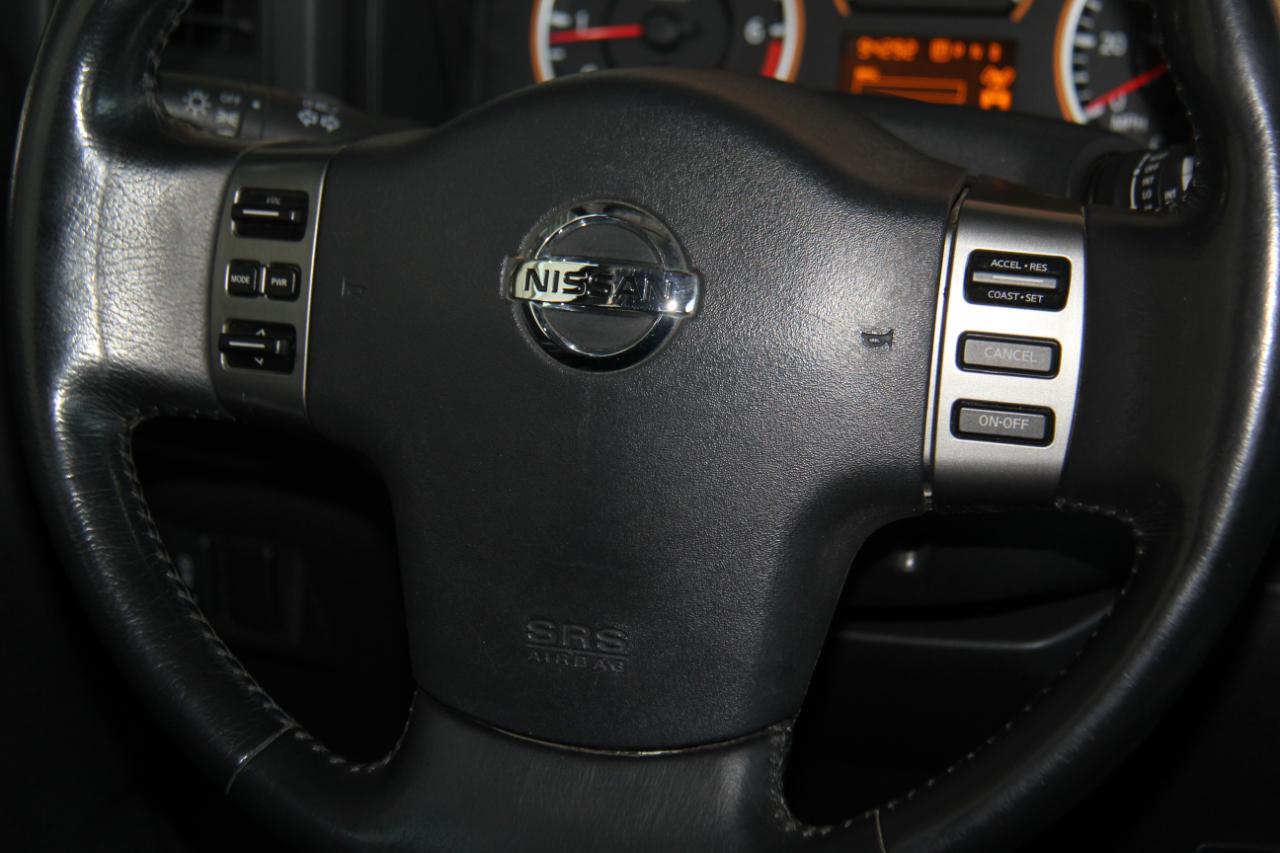 Nissan Titan SE Crew Cab 4WD 2008