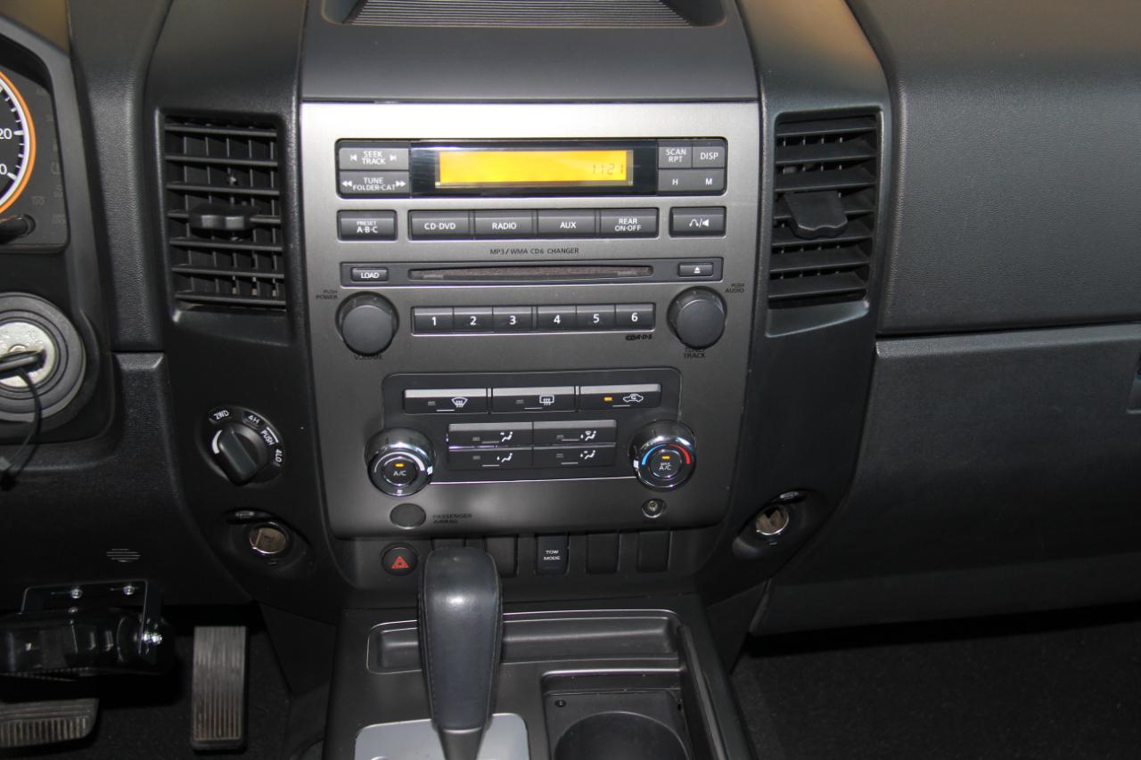 Nissan Titan SE Crew Cab 4WD 2008