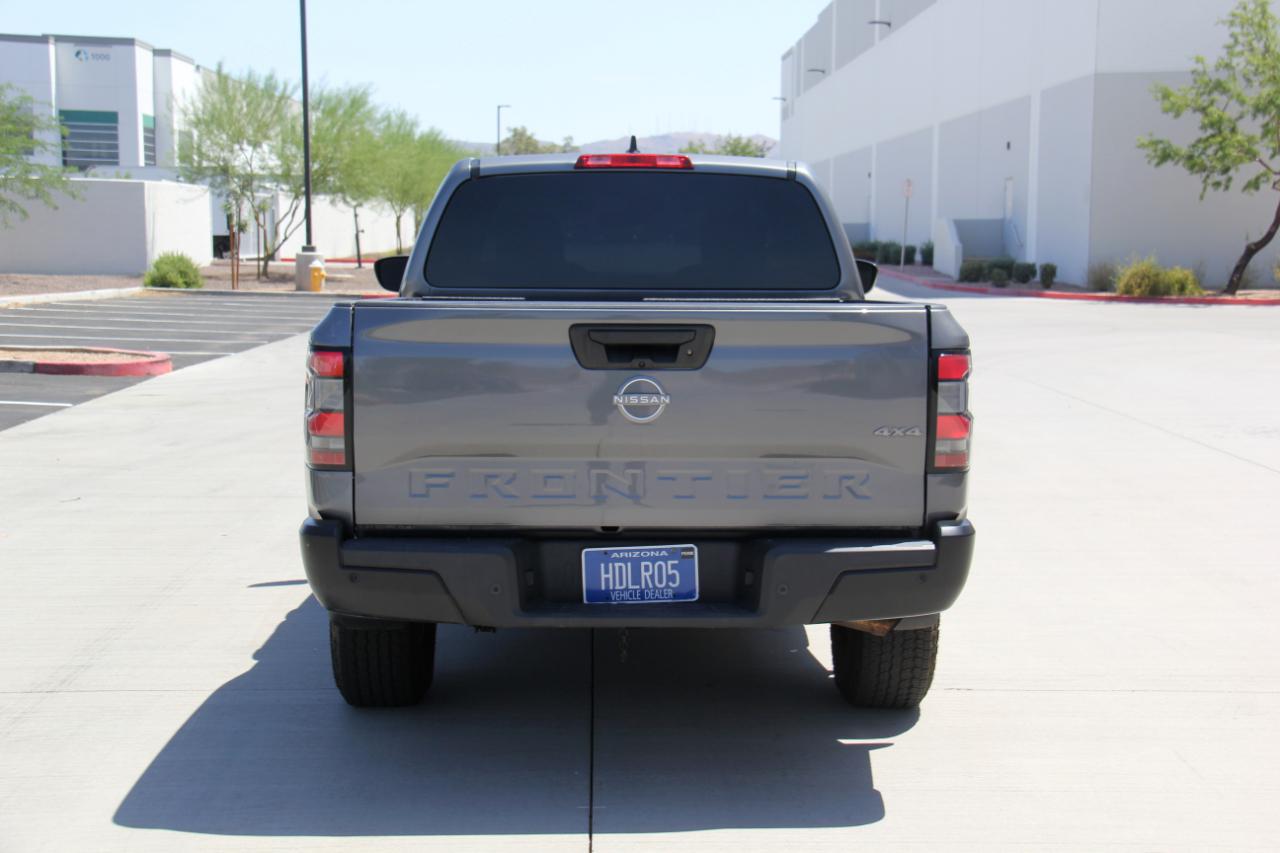Nissan Frontier S King Cab 4WD 2022