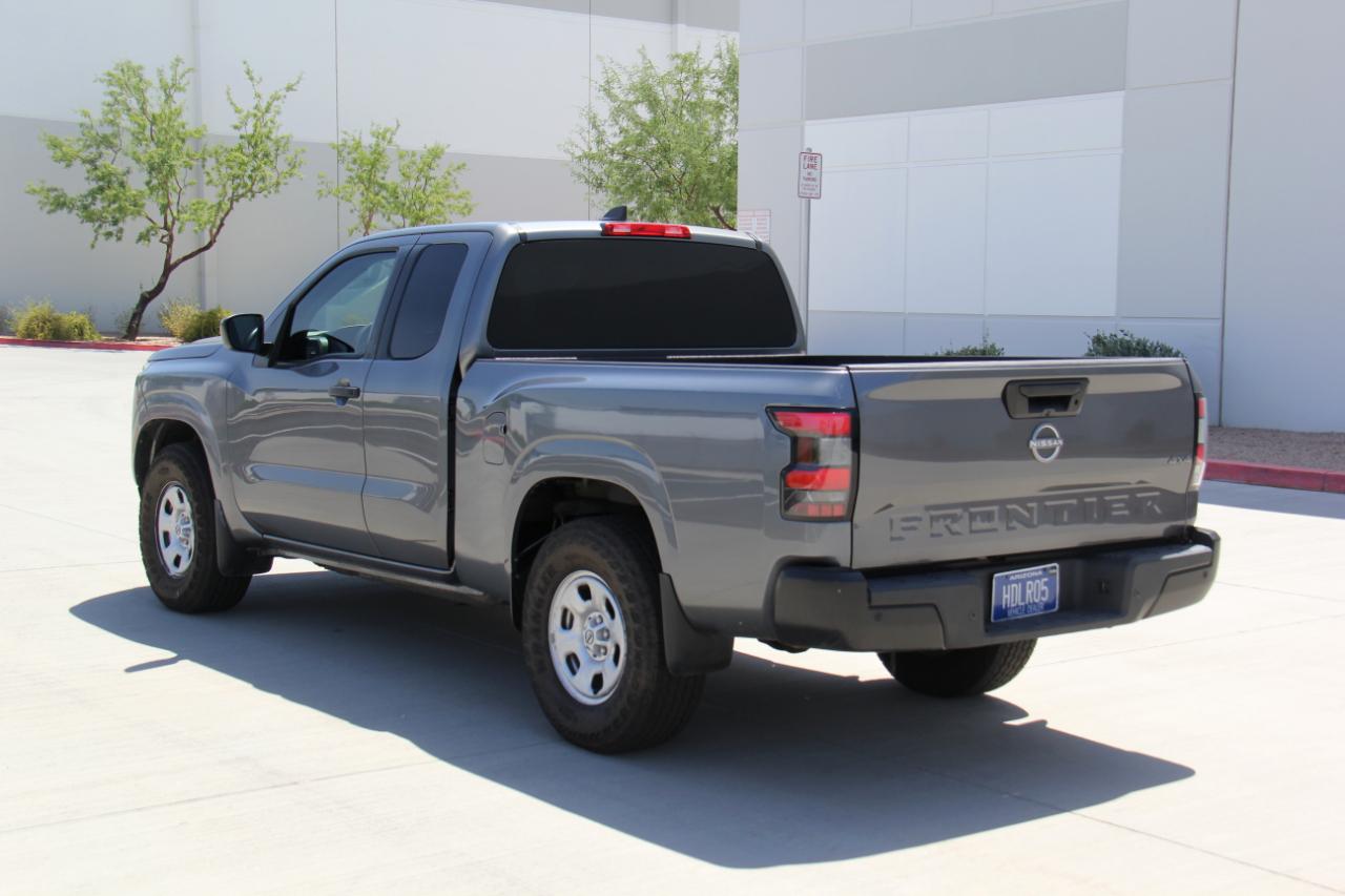 Nissan Frontier S King Cab 4WD 2022