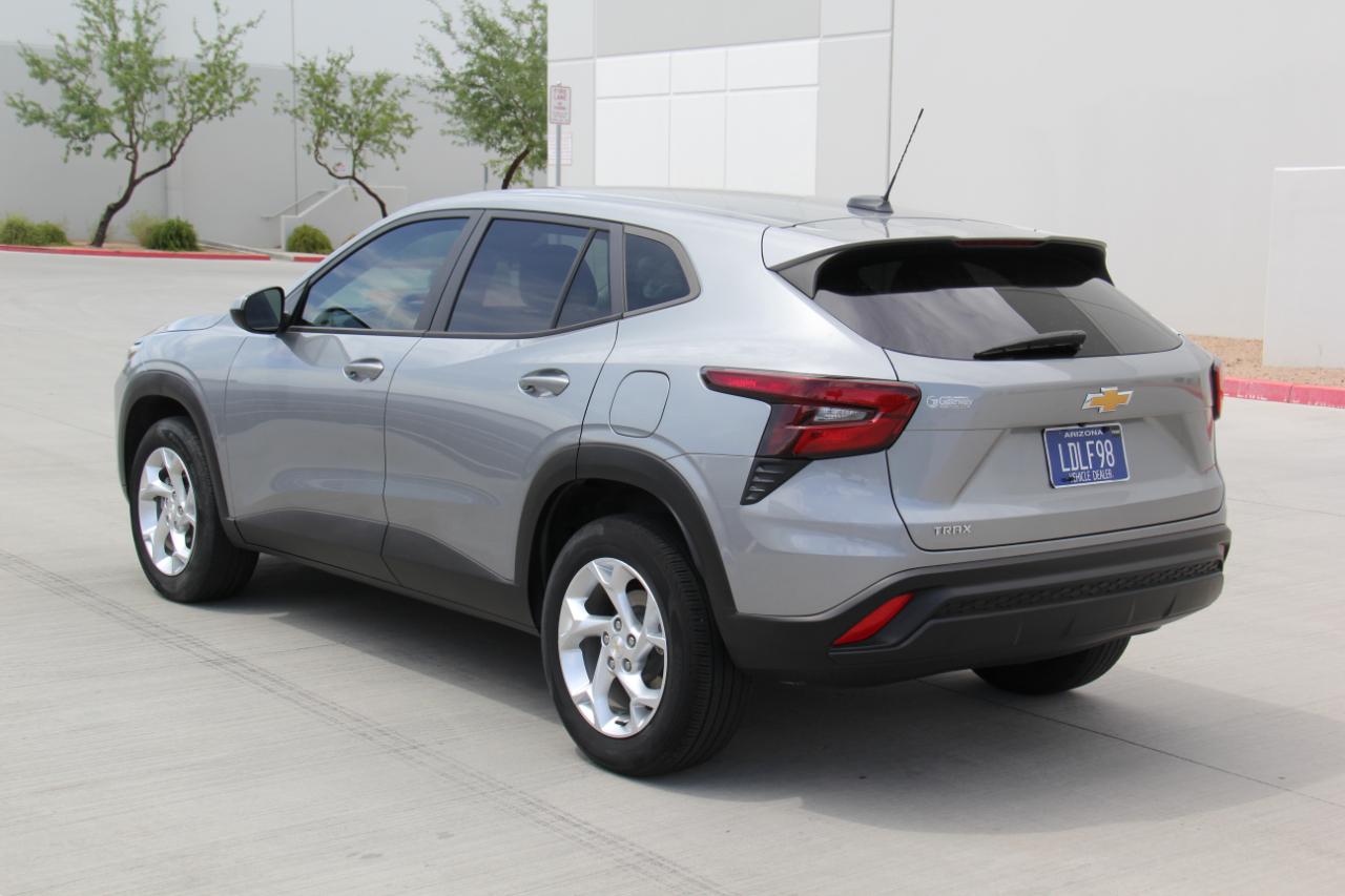 Chevrolet Trax LS 2024