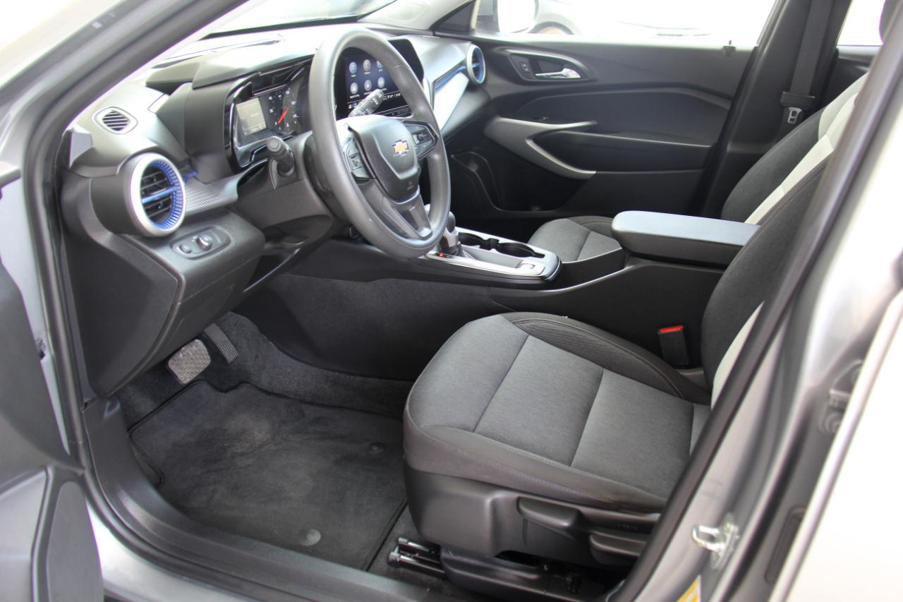 Chevrolet Trax LS 2024