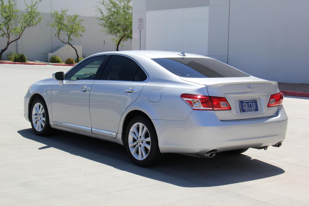 Lexus ES 350 Sedan 2012