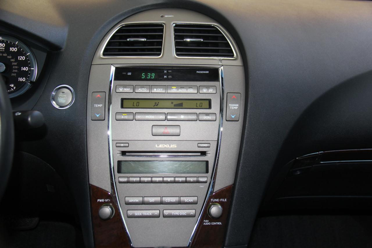 Lexus ES 350 Sedan 2012