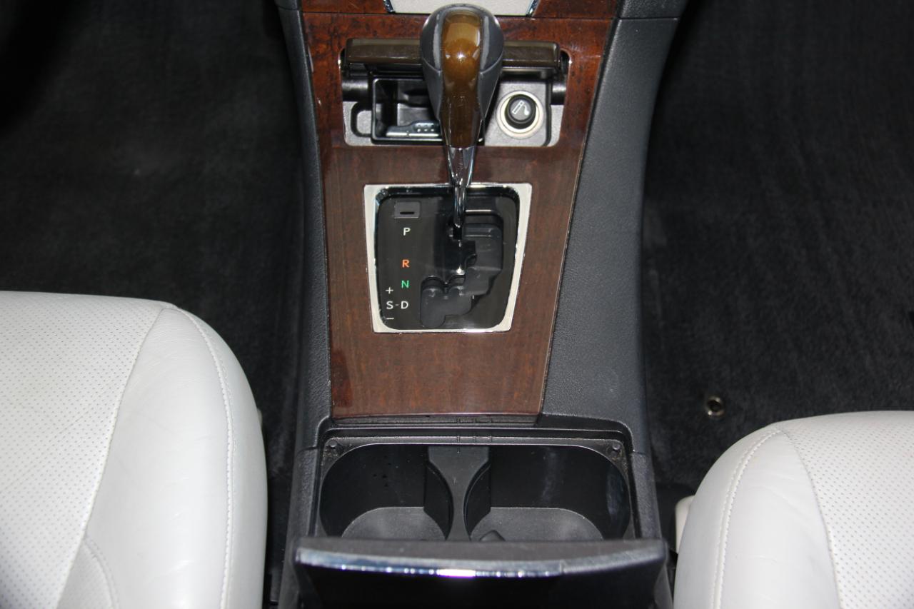 Lexus ES 350 Sedan 2012