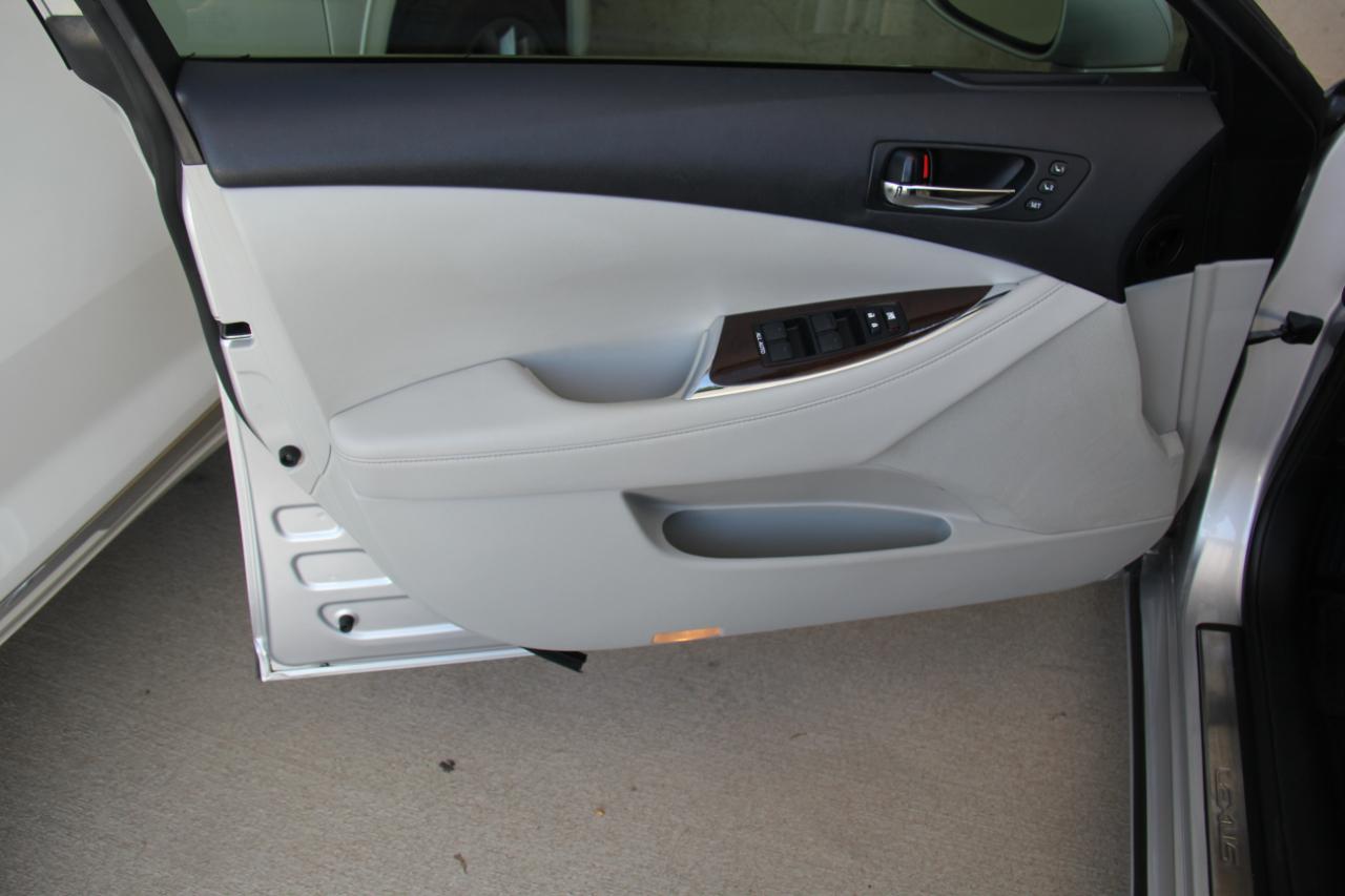 Lexus ES 350 Sedan 2012